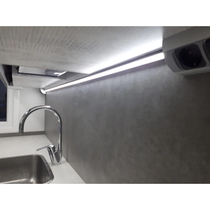 Perfil triangular para cinta LED 3 Mts - Imagen 3